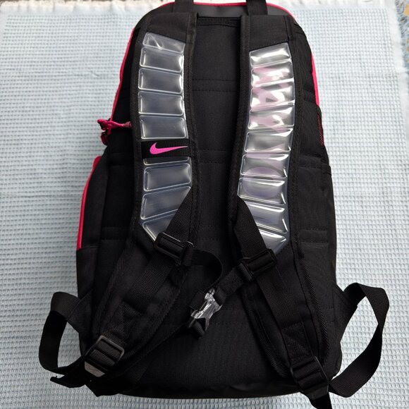 🌞NWT🌞Nike Backpack | Lightweight Multifunctional Backpack | Basketball Bag - Picture 3 of 9